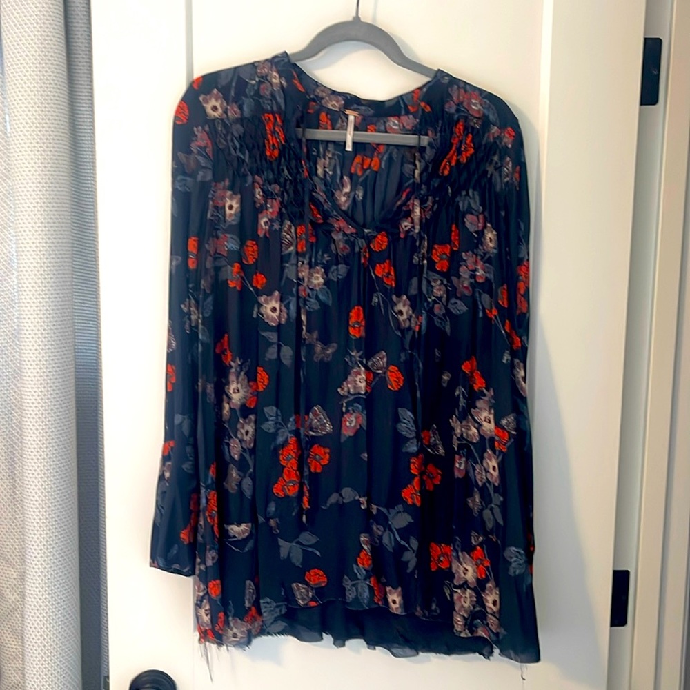 Free People floral top in small